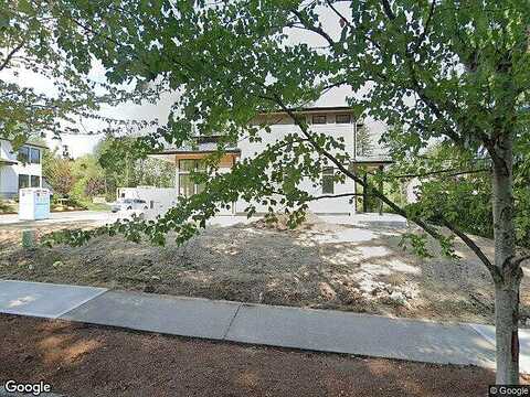 Ne 16Th Street, Sammamish, WA 98074