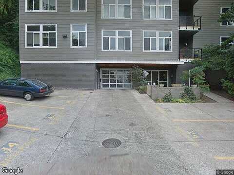 Sw 18Th Ave, Portland, OR 97201