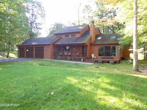 Eastwood Drive, Greentown, PA 18426