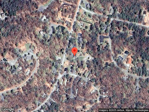 Oak Drive, Greentown, PA 18426