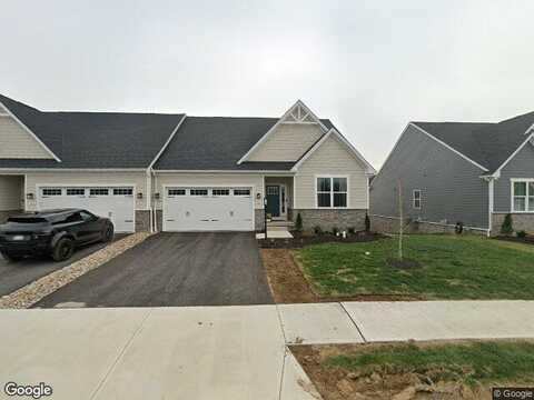 Olga Avenue, Coraopolis, PA 15108