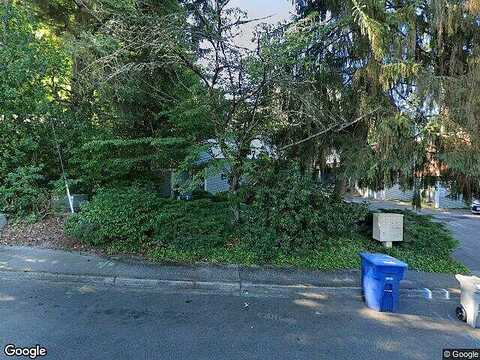 Se 42Nd Street, Bellevue, WA 98006