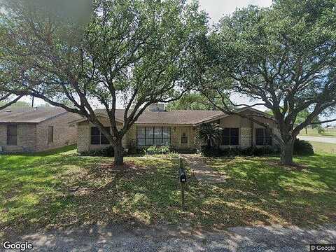 Oak Avenue, Bishop, TX 78343