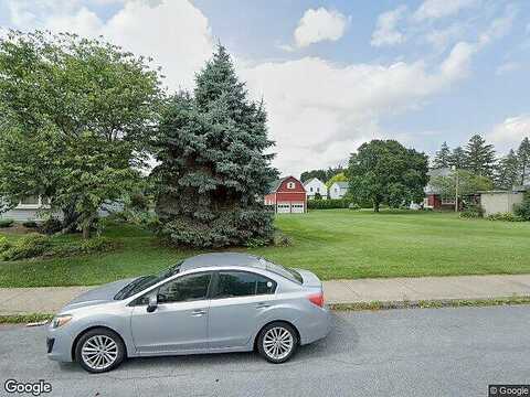 Palomino Drive, Catasauqua, PA 18032