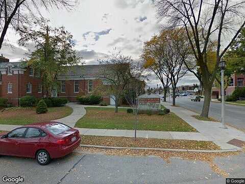 N Danbury Rd, Whitefish Bay, WI 53217