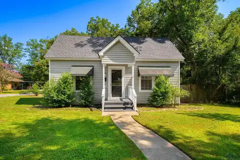W Harrison, Gilmer, TX 75644
