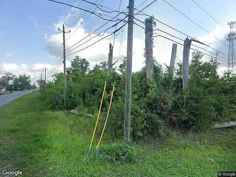 E 19Th Street, Lynn Haven, FL 32444