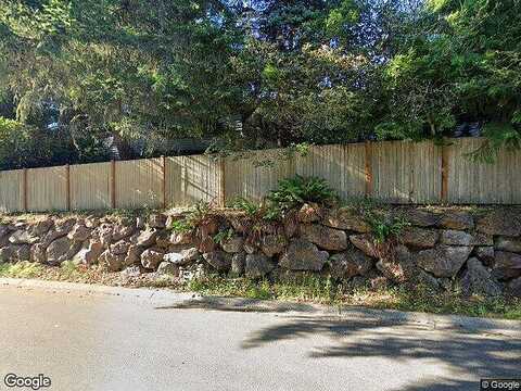 Ne 42Nd Court, Redmond, WA 98052