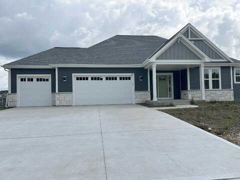 Bayberry Ln, Grafton, WI 53024