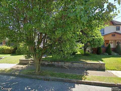 5Th Ave, Beaver Falls, PA 15010