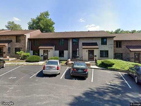 Red Oak Circle, Springfield, PA 19064
