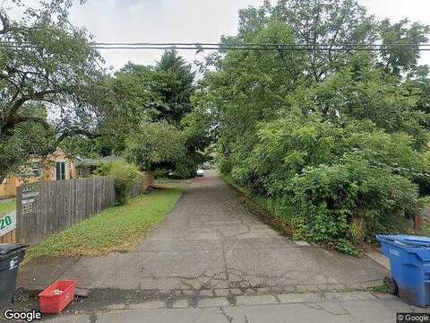 N Polk St, Eugene, OR 97402