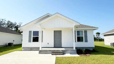 June Bug Drive, Milton, FL 32583
