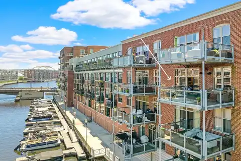 S Water Street, Milwaukee, WI 53204