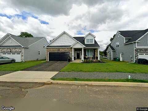 Abby Road, Macungie, PA 18062