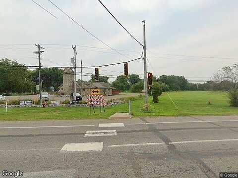 Knightsbridge Trl N, Lake Elmo, MN 55042