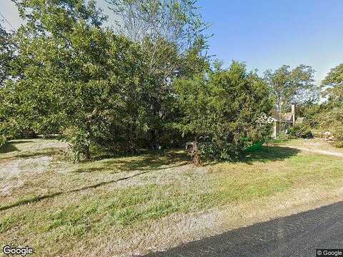 1St, GROVETON, TX 75845