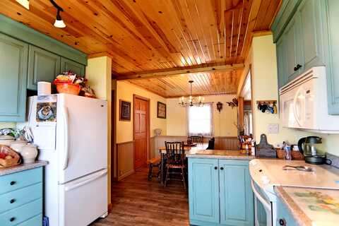 Dix, MILTON, WI 53563