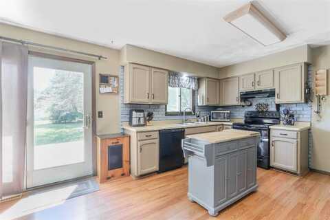 Ann Marie, STEVENS POINT, WI 54482