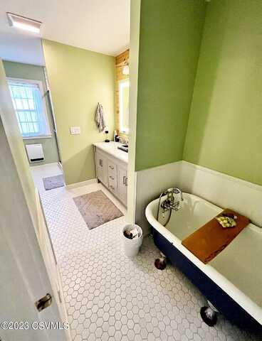 Strawbridge, NORTHUMBERLAND, PA 17857