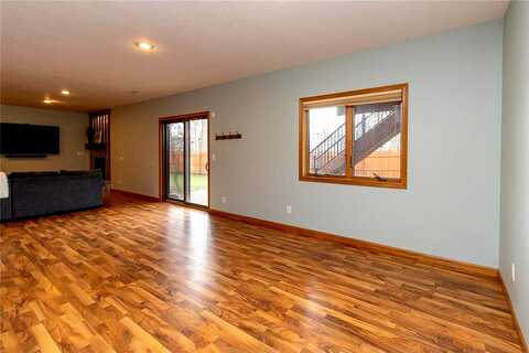 Lynn, HUDSON, WI 54016