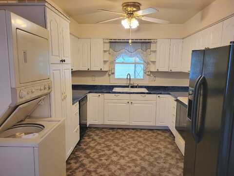Palmatory, HORICON, WI 53032