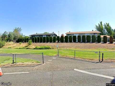 Englewood Ave, Yakima, WA 98902
