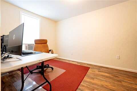Avenue A, LATROBE, PA 15650