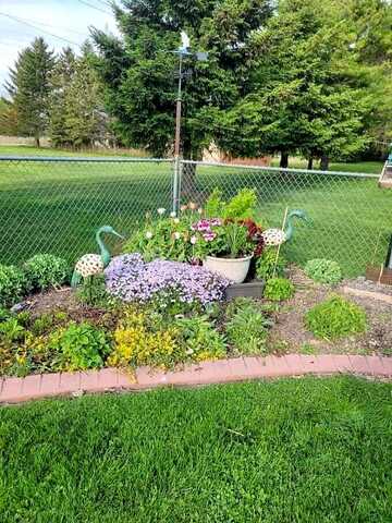 Elaine, OAK CREEK, WI 53154