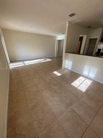 Nw 97Th Ave, Doral, FL 33178