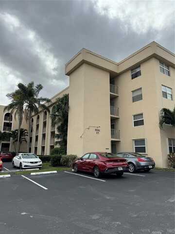 Holiday Springs Blvd, Margate, FL 33063