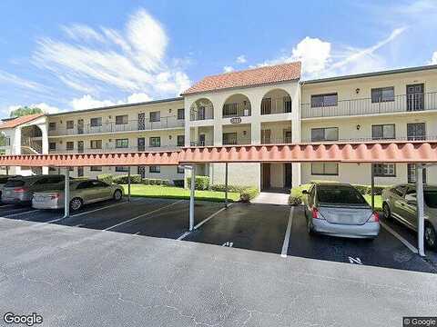 Winding Creek Boulevard, Clearwater, FL 33761