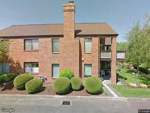 Sw Royalty Ct, King City, OR 97224