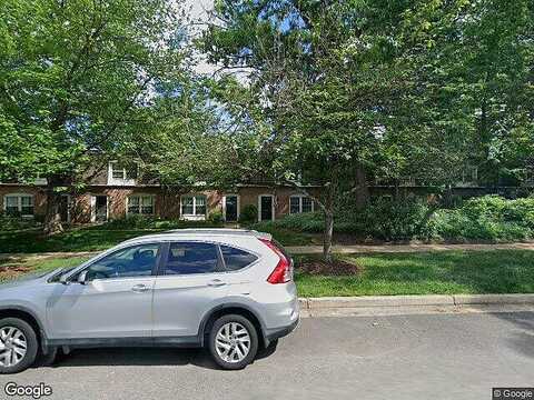Carrleigh Parkway, Springfield, VA 22152