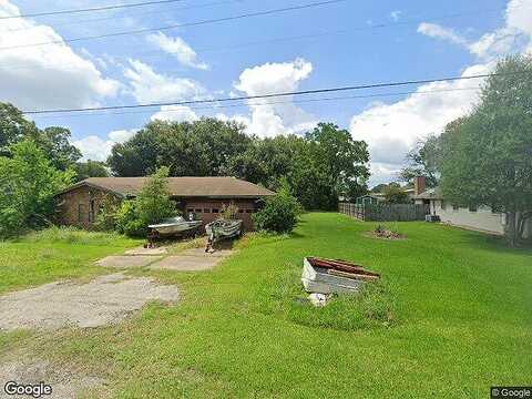 10Th Street, Port Neches, TX 77651