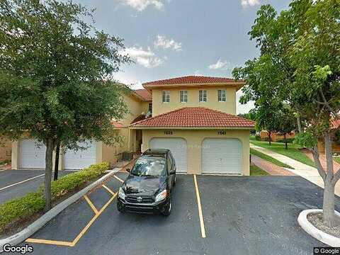 Nw 176Th Ter, Hialeah, FL 33015