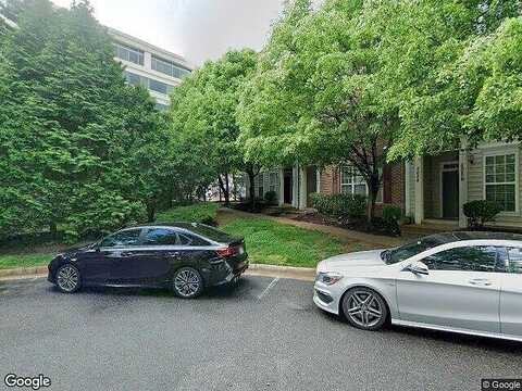 Genea Way, Falls Church, VA 22042