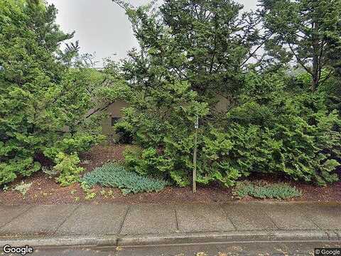 Ridgeway Dr, Eugene, OR 97401
