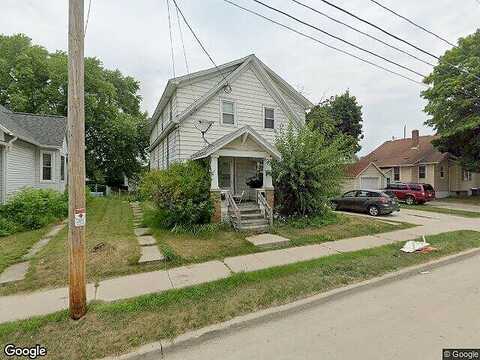 University, GREEN BAY, WI 54302
