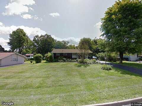 Theresa, HERMITAGE, PA 16148