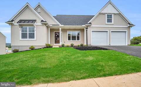 N Fall Harvest Drive, Mechanicsburg, PA 17055