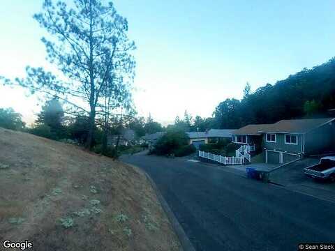 San Jacinta Dr, Ukiah, CA 95482