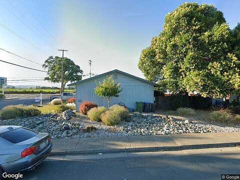 Oak Manor, UKIAH, CA 95482