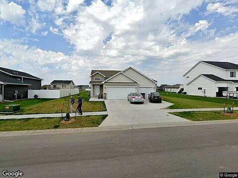 18Th, MOORHEAD, MN 56560