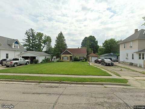 Henninger, MAYVILLE, WI 53050