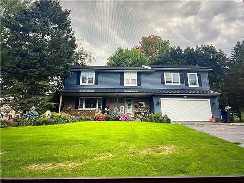 Winding Way, Deforest, WI 53532