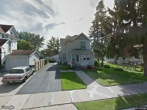 Maple, BEAVER DAM, WI 53916