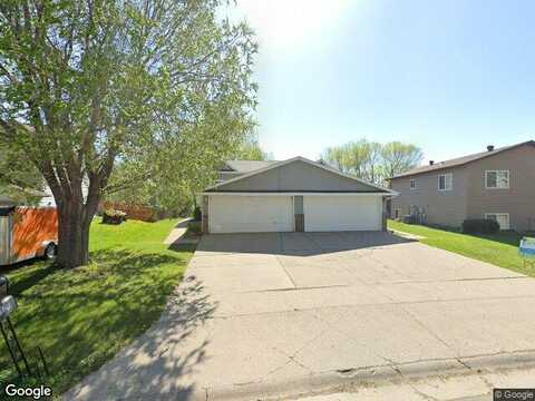 26Th Street, MOORHEAD, MN 56560