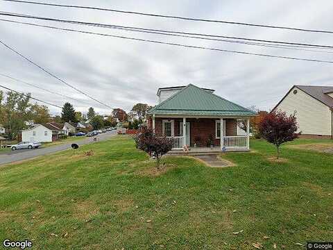 Taylor, RADFORD, VA 24141