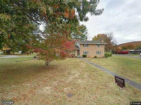 Preston, RADFORD, VA 24141